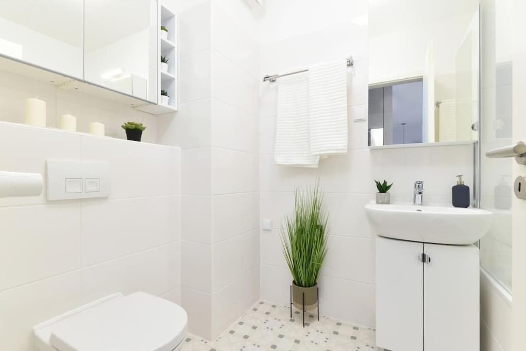 Laurel Bay Apartment Βουδαπέστη Εξωτερικό φωτογραφία